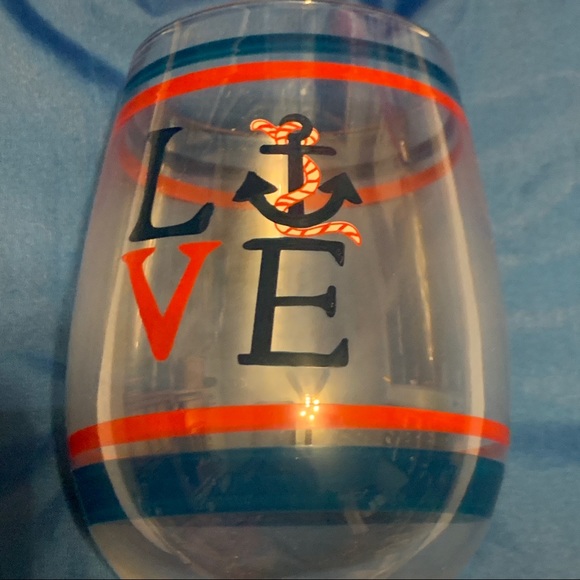 🆕 Hand-Painted Nautical Wine Glass NWT - Picture 4 of 9